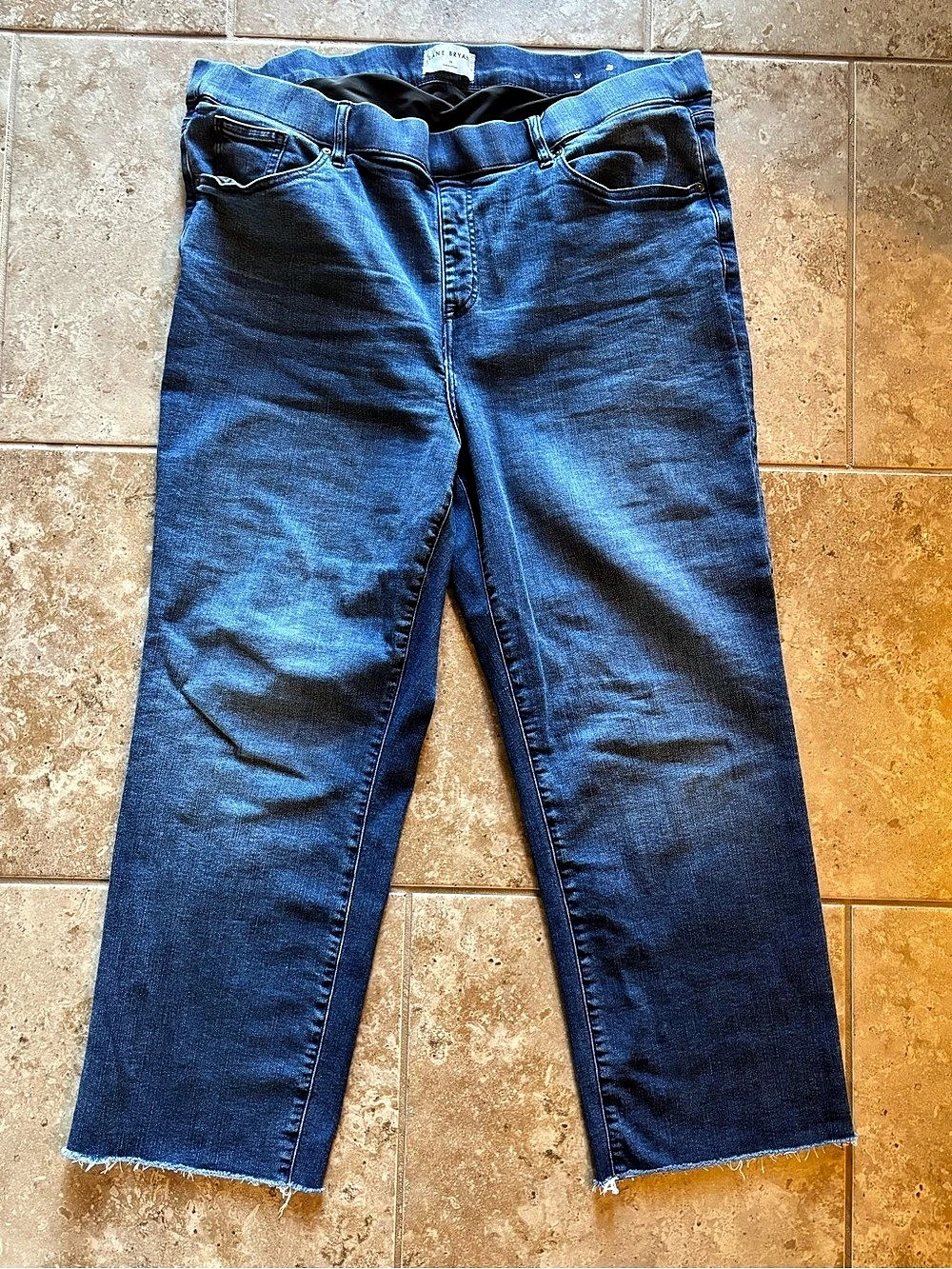 Lane Bryant High-Rise Lighten Tummy Pull-On Straight Leg Jeans Size 20